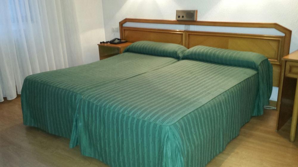 Hotel Amefa Salamanca Buitenkant foto