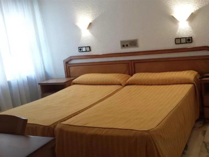 Hotel Amefa Salamanca Buitenkant foto