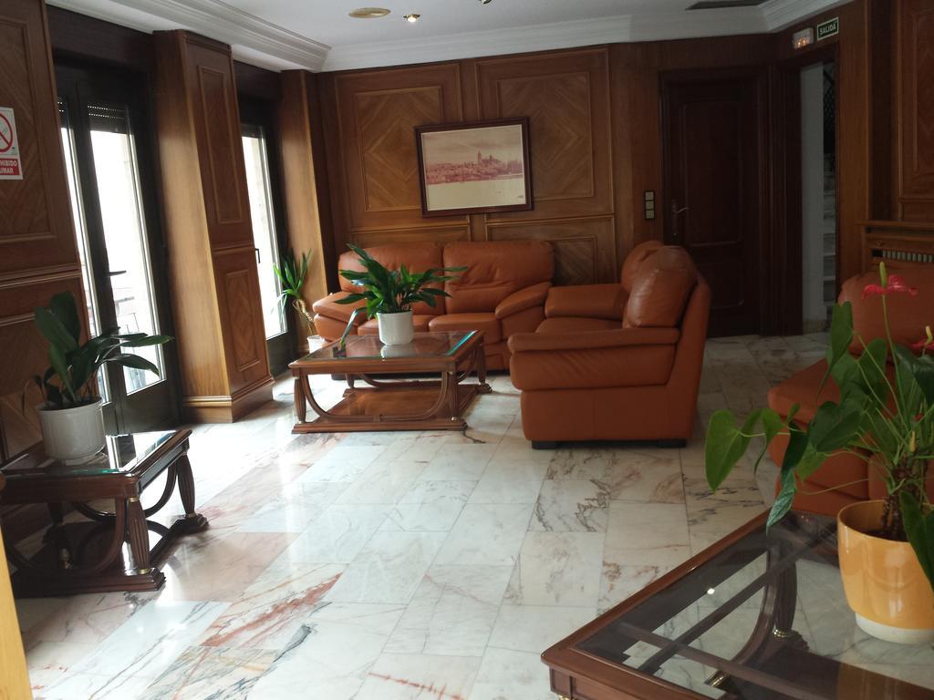 Hotel Amefa Salamanca Buitenkant foto
