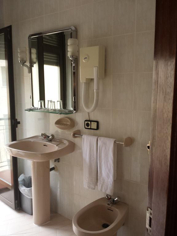 Hotel Amefa Salamanca Buitenkant foto