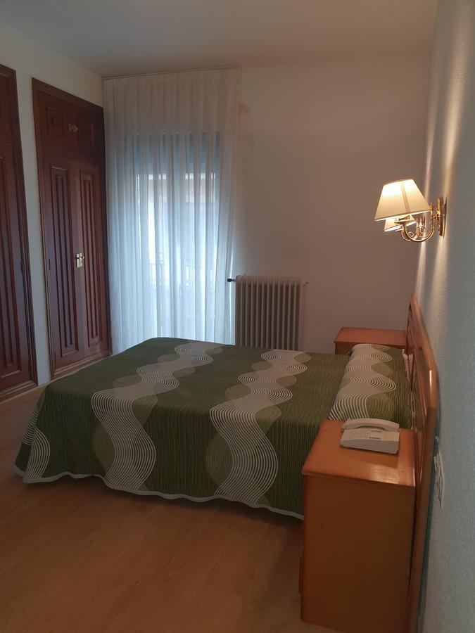 Hotel Amefa Salamanca Buitenkant foto